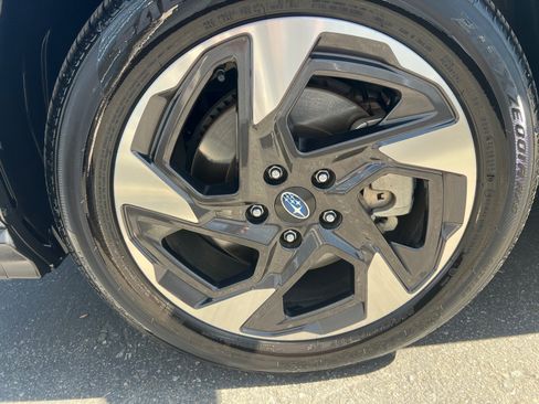 Certified 2025 Subaru Crosstrek 2.5i Limited w/ Crosstrek Mirror Package AWD/4WD image 10