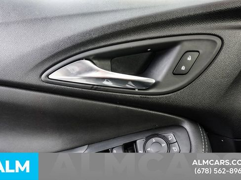 Used 2025 Buick Encore GX Preferred FWD image 47
