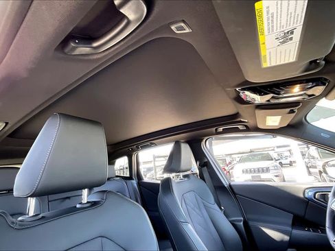 Used 2025 BMW X3 xDrive30i image 14