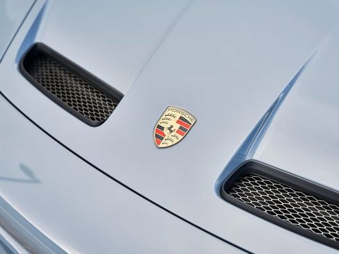 Used 2023 Porsche 911 GT3 RS RWD image 7