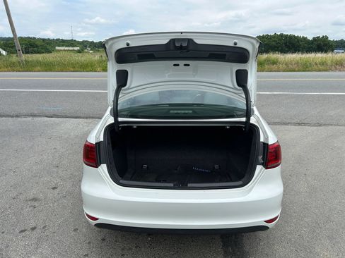 Used 2014 Volkswagen Jetta Hybrid Sedan FWD image 23