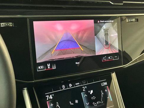 Used 2025 Audi Q7 3.0T Premium Plus w/ Premium Plus Package image 4