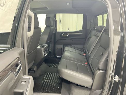 Used 2025 Chevrolet Silverado 1500 LTZ w/ LTZ Convenience Package II AWD/4WD image 23