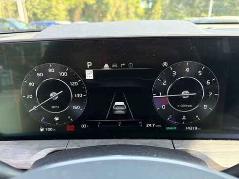 Certified 2025 Kia Telluride SX Prestige X-Line AWD/4WD image 11