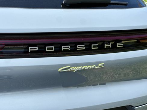 New 2026 Porsche Cayenne S AWD/4WD image 33