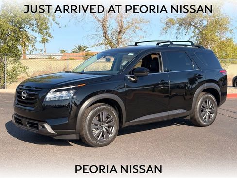 Certified 2022 Nissan Pathfinder SV AWD/4WD image 1
