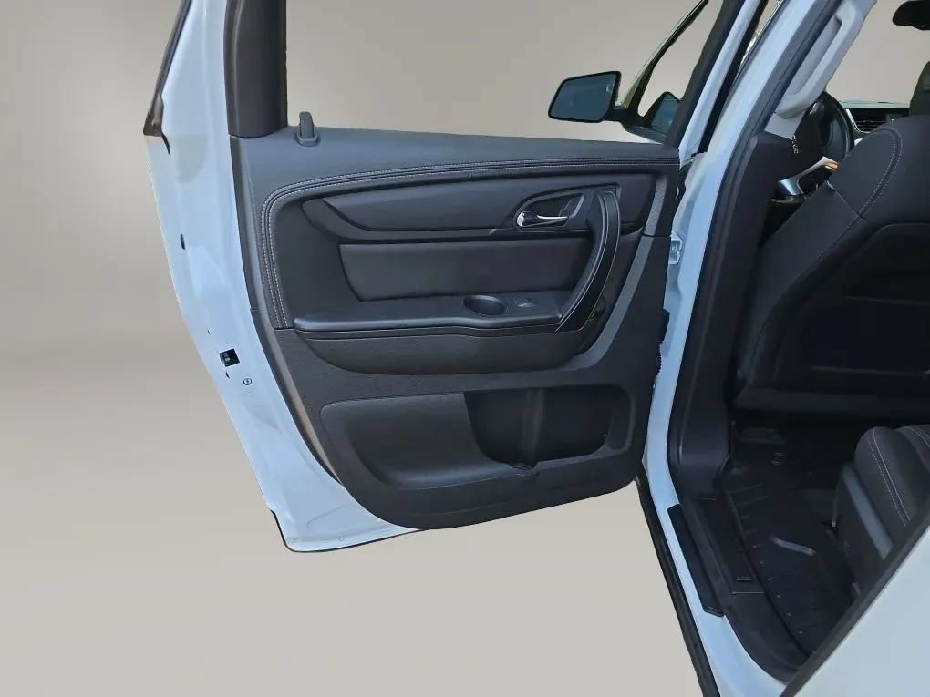 Used 2016 GMC Acadia SLE FWD image 38