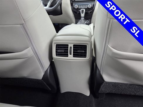 Used 2019 Nissan Rogue Sport SL w/ Premium Package image 26