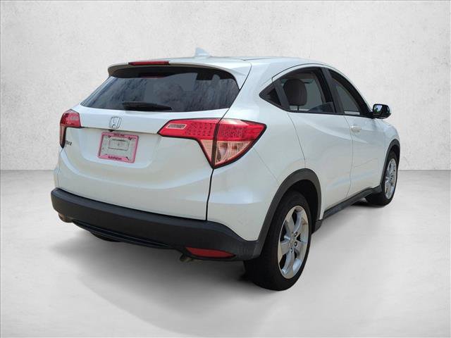 Used 2016 Honda HR-V LX image 3