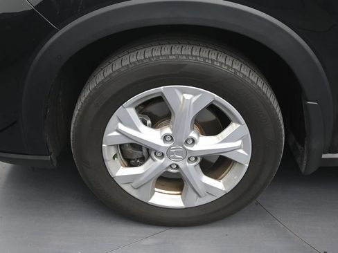 Used 2025 Honda HR-V LX image 9