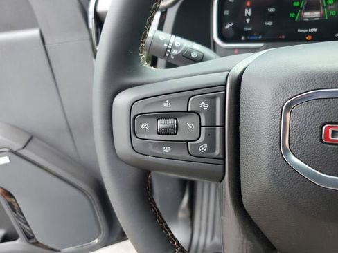 New 2026 GMC Sierra 2500 AT4 w/ Technology Package AWD/4WD image 32