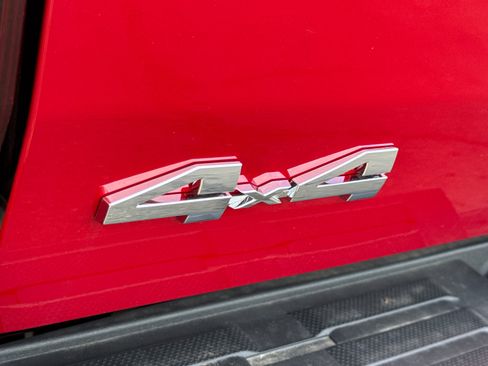 New 2025 Toyota Tacoma SR5 image 14