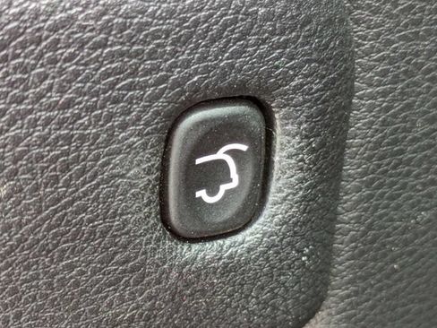 Used 2021 Jeep Grand Cherokee Limited AWD/4WD image 15