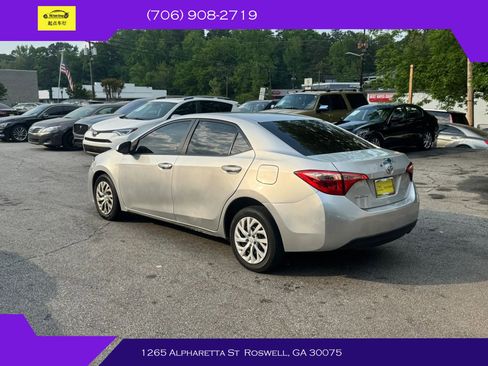 Used 2019 Toyota Corolla LE FWD image 7