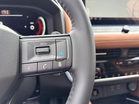 New 2026 Nissan Rogue Platinum image 17