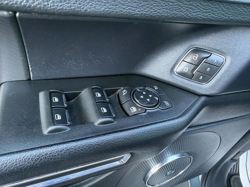 Used 2019 Ford Expedition Max Limited AWD/4WD image 38