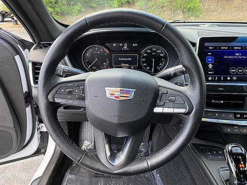 Used 2024 Cadillac CT5 Luxury w/ Cold Weather Package RWD image 13
