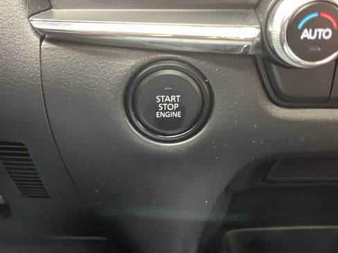 Used 2022 MAZDA CX-30 AWD 2.5 S w/ Preferred Package image 19