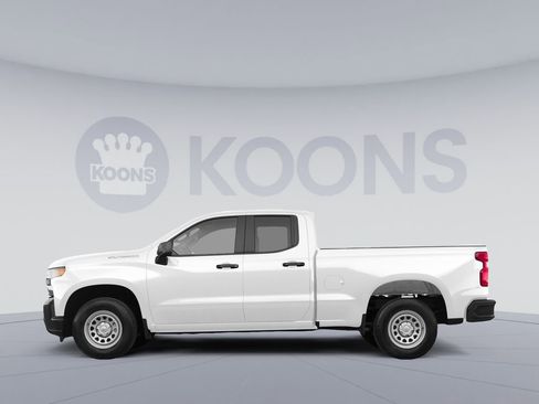 Used 2020 Chevrolet Silverado 1500 W/T w/ WT Value Package AWD/4WD image 2