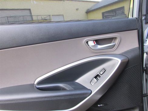 Used 2019 Hyundai Santa Fe XL image 28