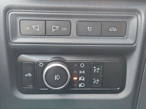 Used 2023 Ford F150 Raptor AWD/4WD image 18