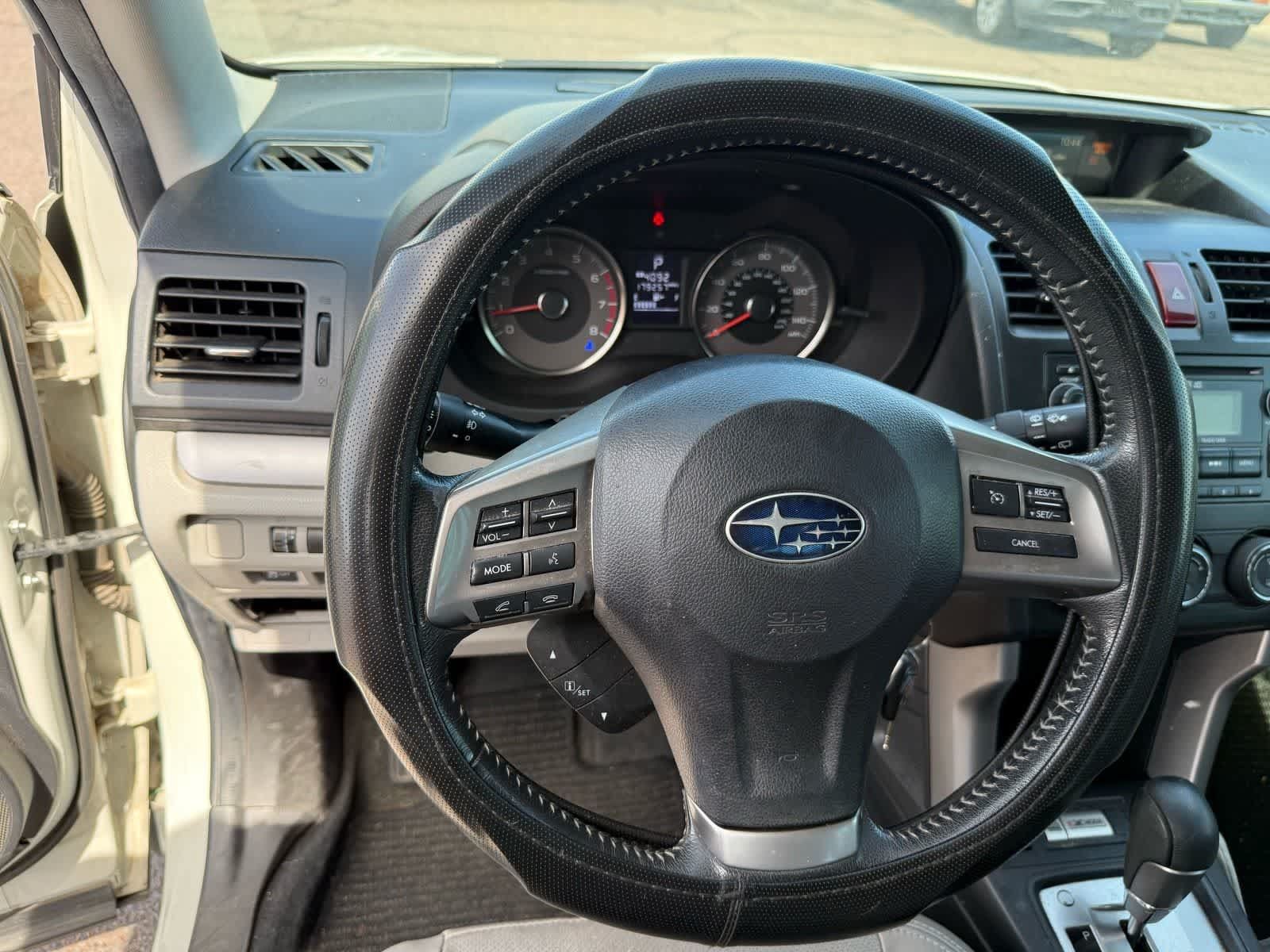 Used 2015 Subaru Forester 2.5i Limited w/ Popular Package #2 AWD/4WD image 10