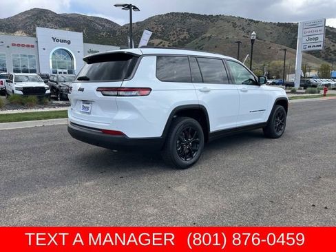 New 2026 Jeep Grand Cherokee L 4WD image 3