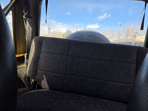 Used 2002 Jeep Wrangler Sport image 17