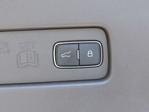 Used 2020 Lincoln Aviator Reserve w/ Equipment Group 201A RWD image 14