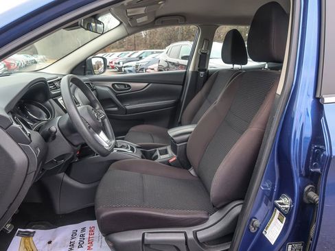 Used 2022 Nissan Rogue Sport S image 24