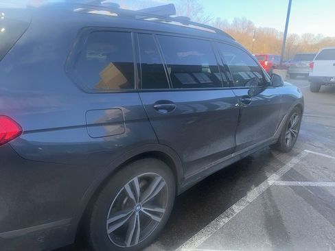 Used 2020 BMW X7 M50i w/ Dynamic Handling Package image 6