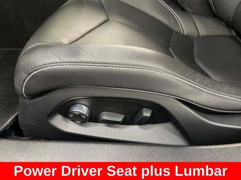 Used 2021 Chevrolet Corvette Stingray Preferred Cpe w/ Battery Protection Package RWD image 10