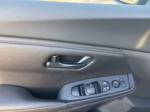 New 2025 Nissan Sentra S image 11