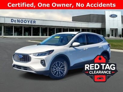 Used 2023 Ford Escape SE