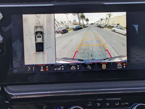 Used 2025 GMC Sierra 3500 Denali w/ Denali Reserve Package image 15