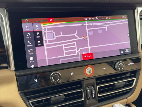 Used 2026 Porsche Macan S image 24