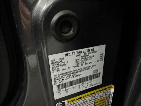 Used 2015 Lincoln Navigator 4WD image 14