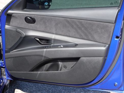 Used 2025 Hyundai Elantra N FWD image 38
