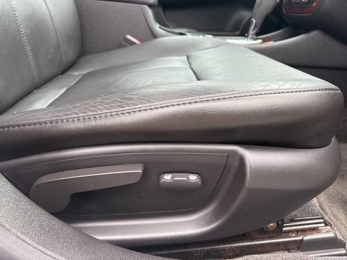 Used 2008 Chevrolet Impala LTZ image 32