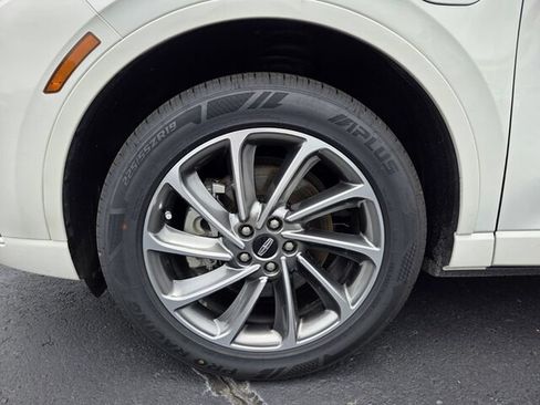 Used 2024 Lincoln Corsair Grand Touring AWD/4WD image 22