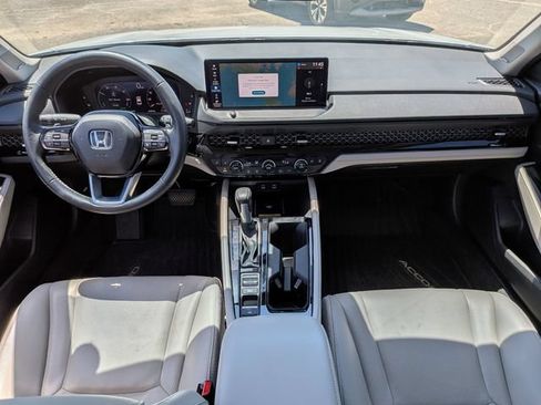 Used 2023 Honda Accord Touring image 28