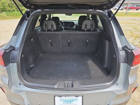 Used 2025 Chevrolet TrailBlazer RS w/ Driver Confidence Package FWD image 9