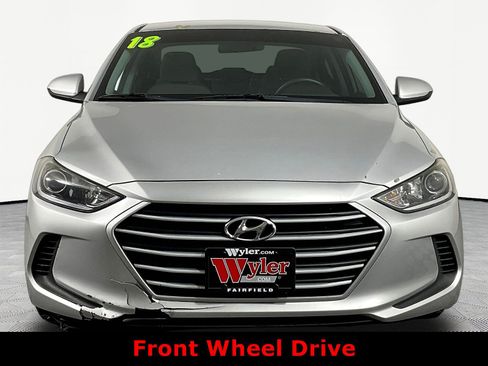 Used 2018 Hyundai Elantra SEL FWD image 2