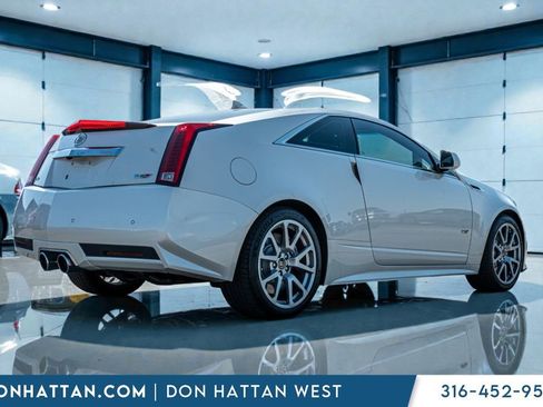 Used 2012 Cadillac CTS V w/ Wood Trim Package image 31