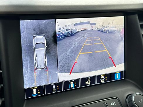 Used 2021 GMC Acadia SLT w/ Elevation Edition image 27