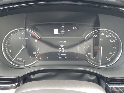 Used 2025 Cadillac XT6 Premium Luxury image 28