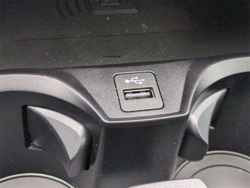 New 2025 BMW 330i Sedan w/ M Sport Package image 20