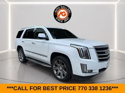 Used 2017 Cadillac Escalade Luxury
