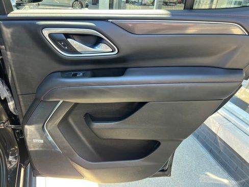 Used 2021 Chevrolet Tahoe RST image 28