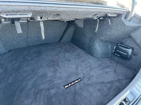 Used 2022 Nissan Maxima SR w/ Sport Mat Group image 30